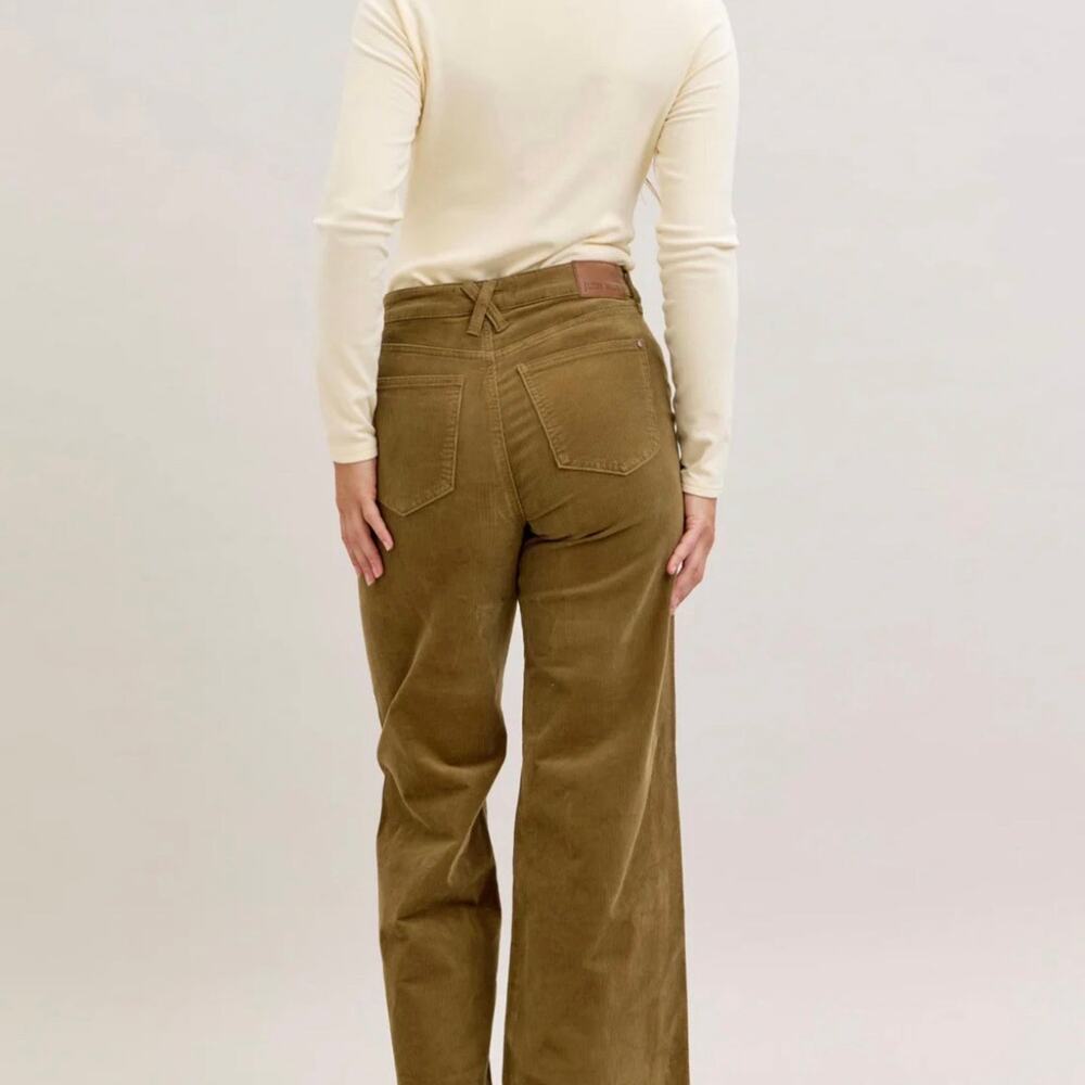 NEW JUDY BLUE HIGH WAISTED RETRO WIDE CORDUROY OLIVE GREEN JEANS SZ 9/29 - Picture 2 of 12